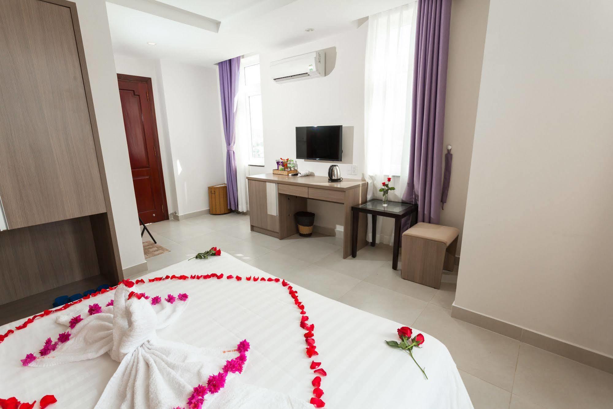 Blue Sky Phu Quoc Hotel Exterior foto